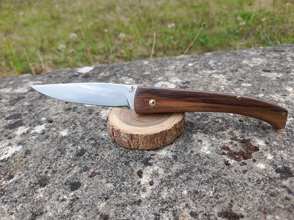 couteau_pliant_noyer