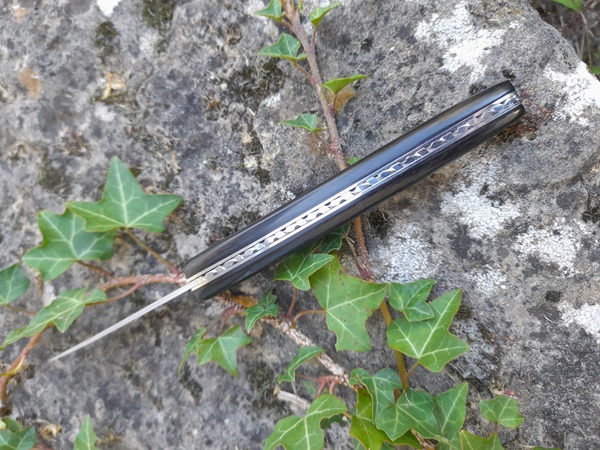 couteau_pliant_zebu1