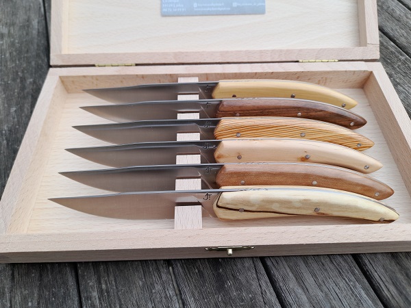 couteaux_table_multibois