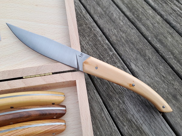 couteaux_table_multibois3